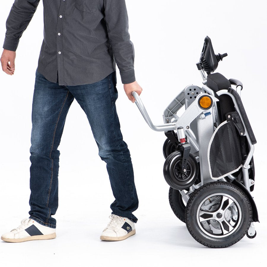 JT-309 Hafif Akülü Tekerlekli Sandalye Uzaktan Kumandalı