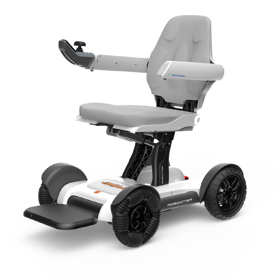 Robooter X40 akülü tekerlekli sandalye, ön sol açı, modern tasarım
